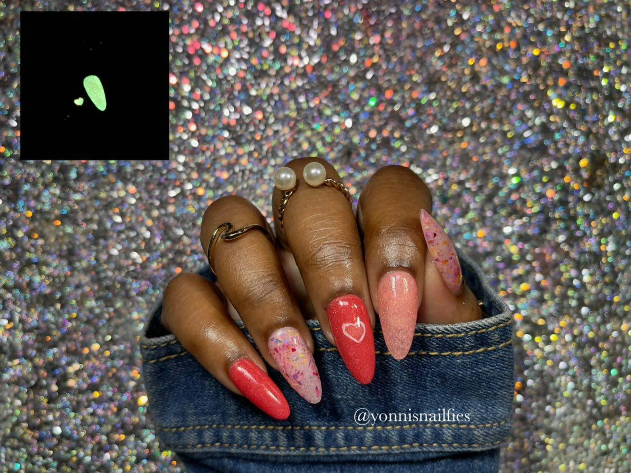 Allegra- Pink Thermal, Flakes Nail Dip Powder