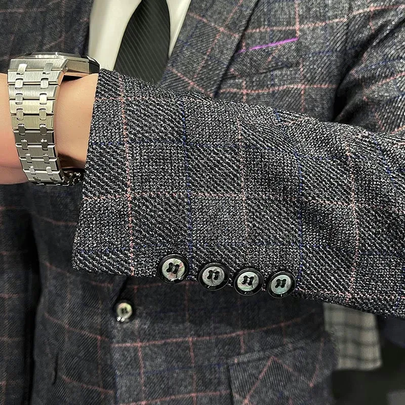 Angelo Ricci™ Designer Business Plaid 3 Piece England Suit