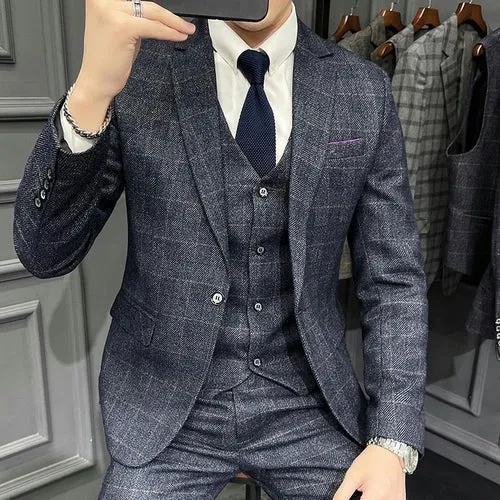 Angelo Ricci™ Designer Business Plaid 3 Piece England Suit