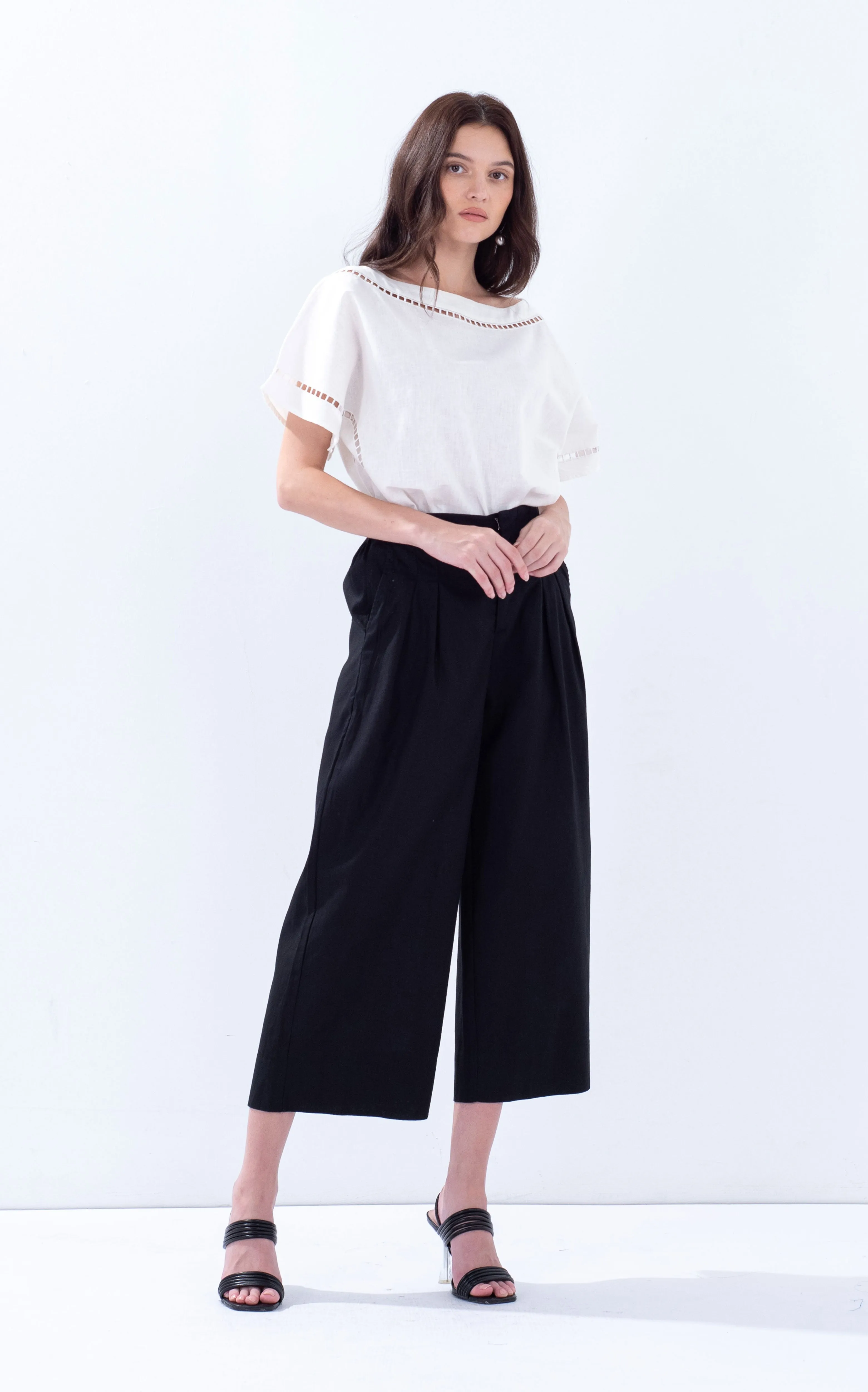 High-Waisted Linen Pants
