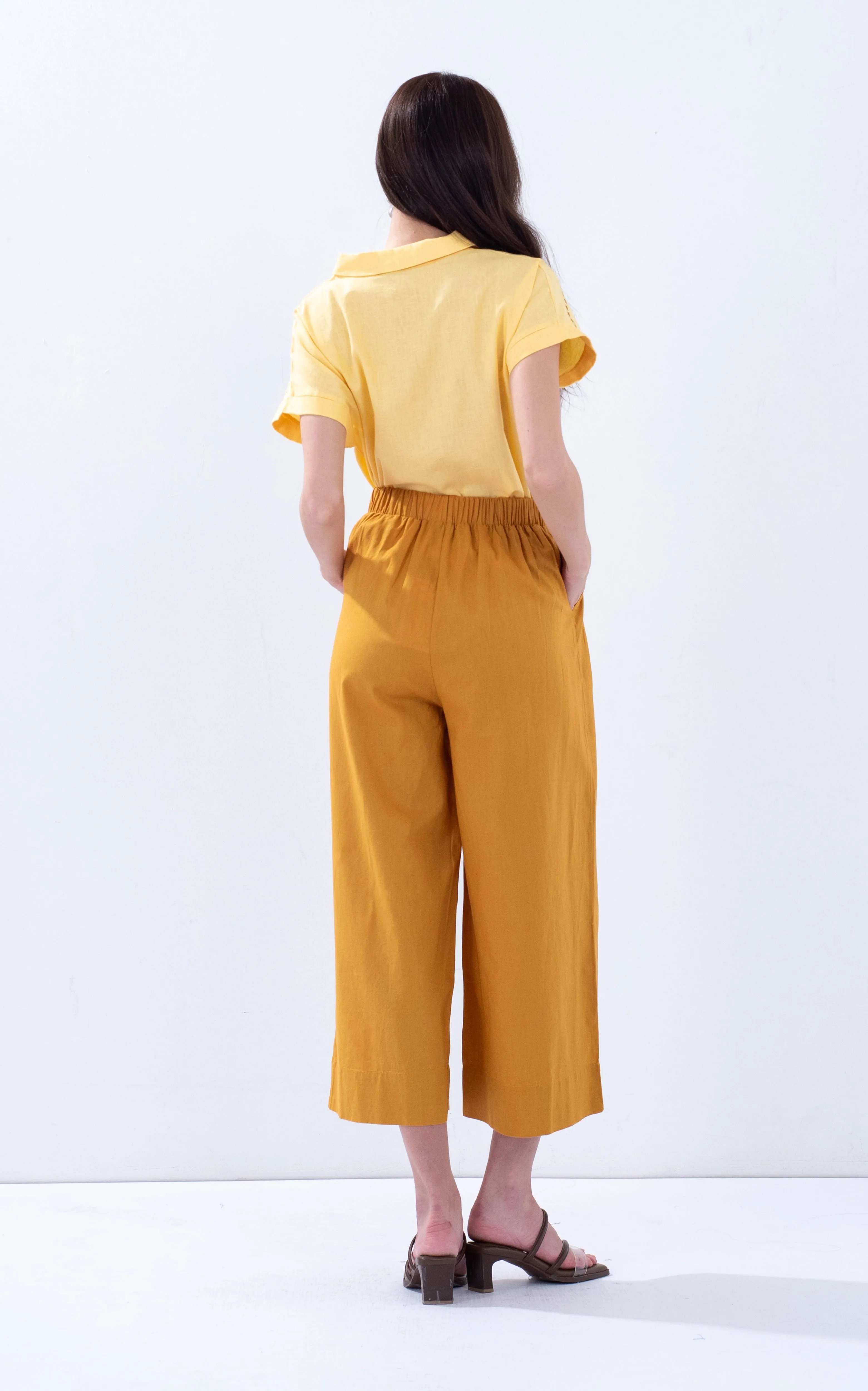 High-Waisted Linen Pants