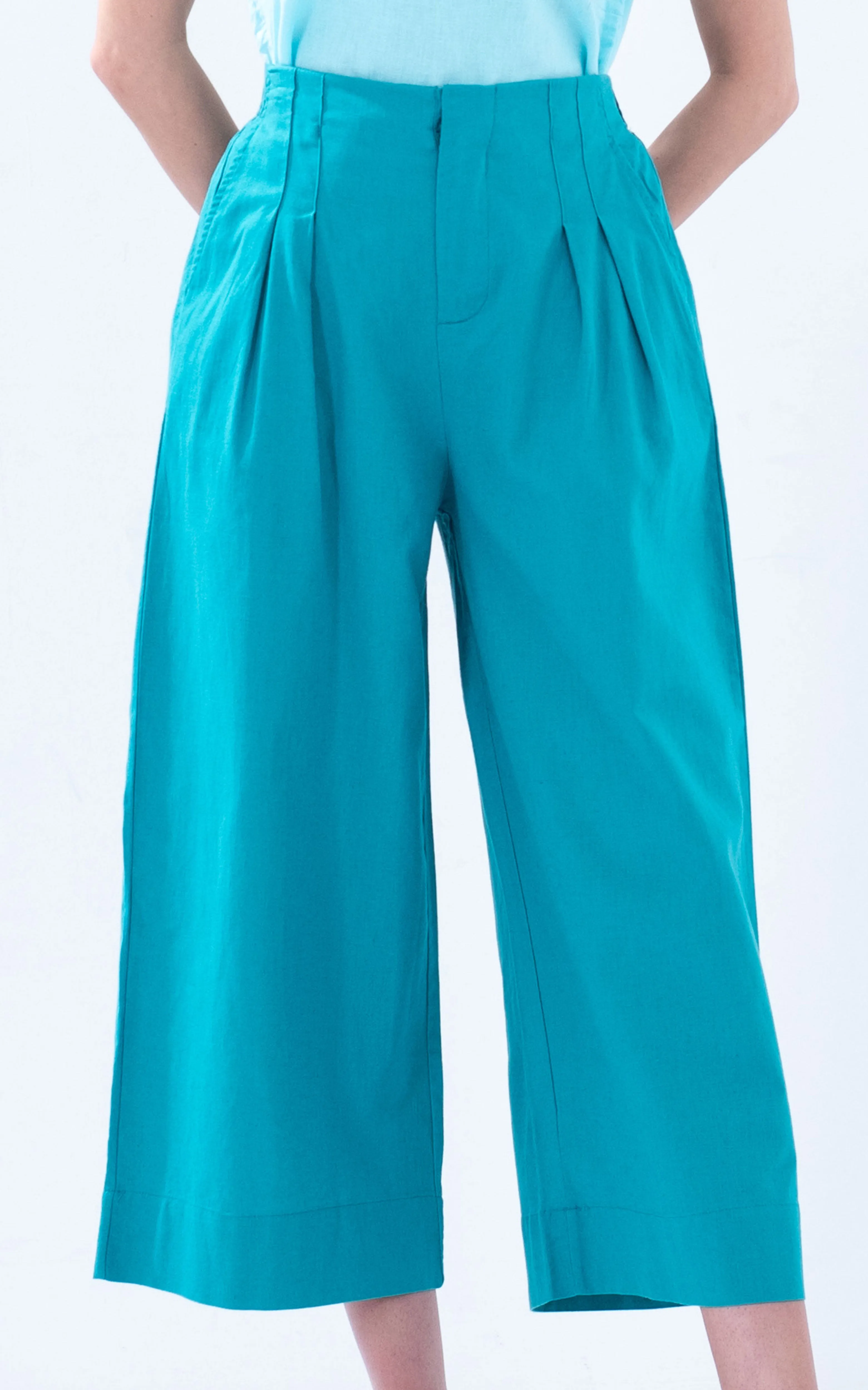 High-Waisted Linen Pants