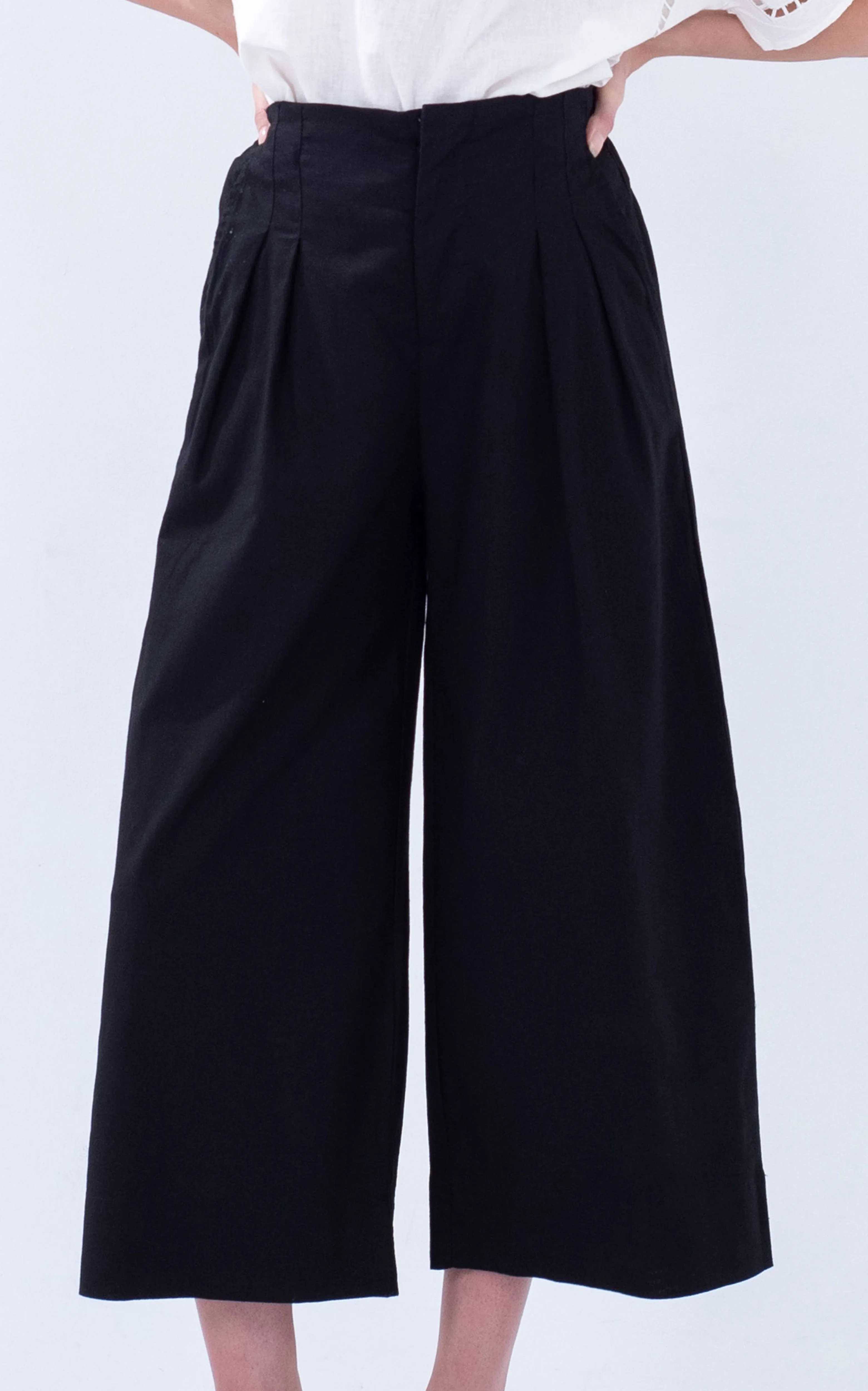 High-Waisted Linen Pants