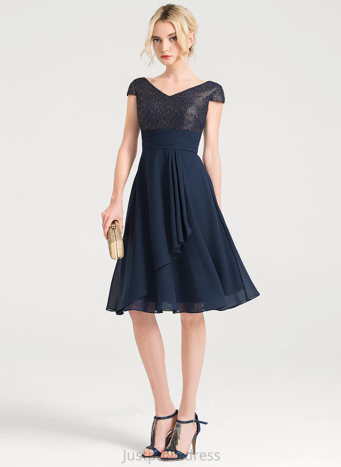 Knee-Length Chana Ruffles Cascading Cocktail Dresses Cocktail A-Line With Chiffon Lace V-neck Dress