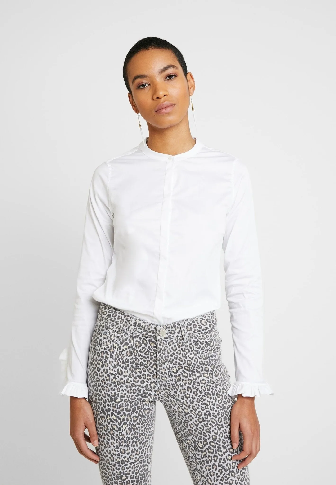 Victoria Leopard Ankle Jean