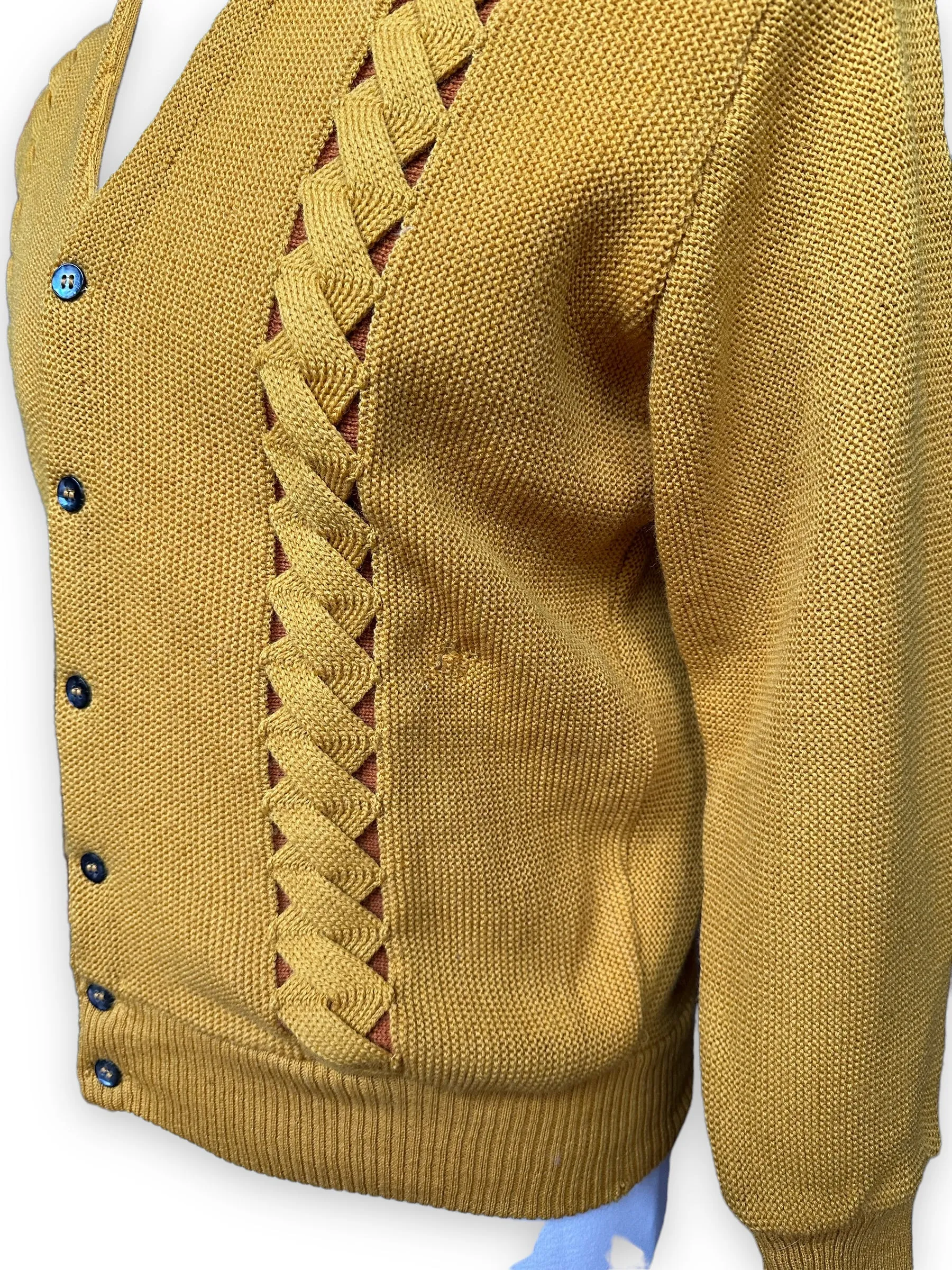 Vintage Seattle Knitting Mills Golden Double Helix Wool Sweater SZ M |  Vintage Cardigan Sweaters Seattle | Barn Owl Vintage Seattle