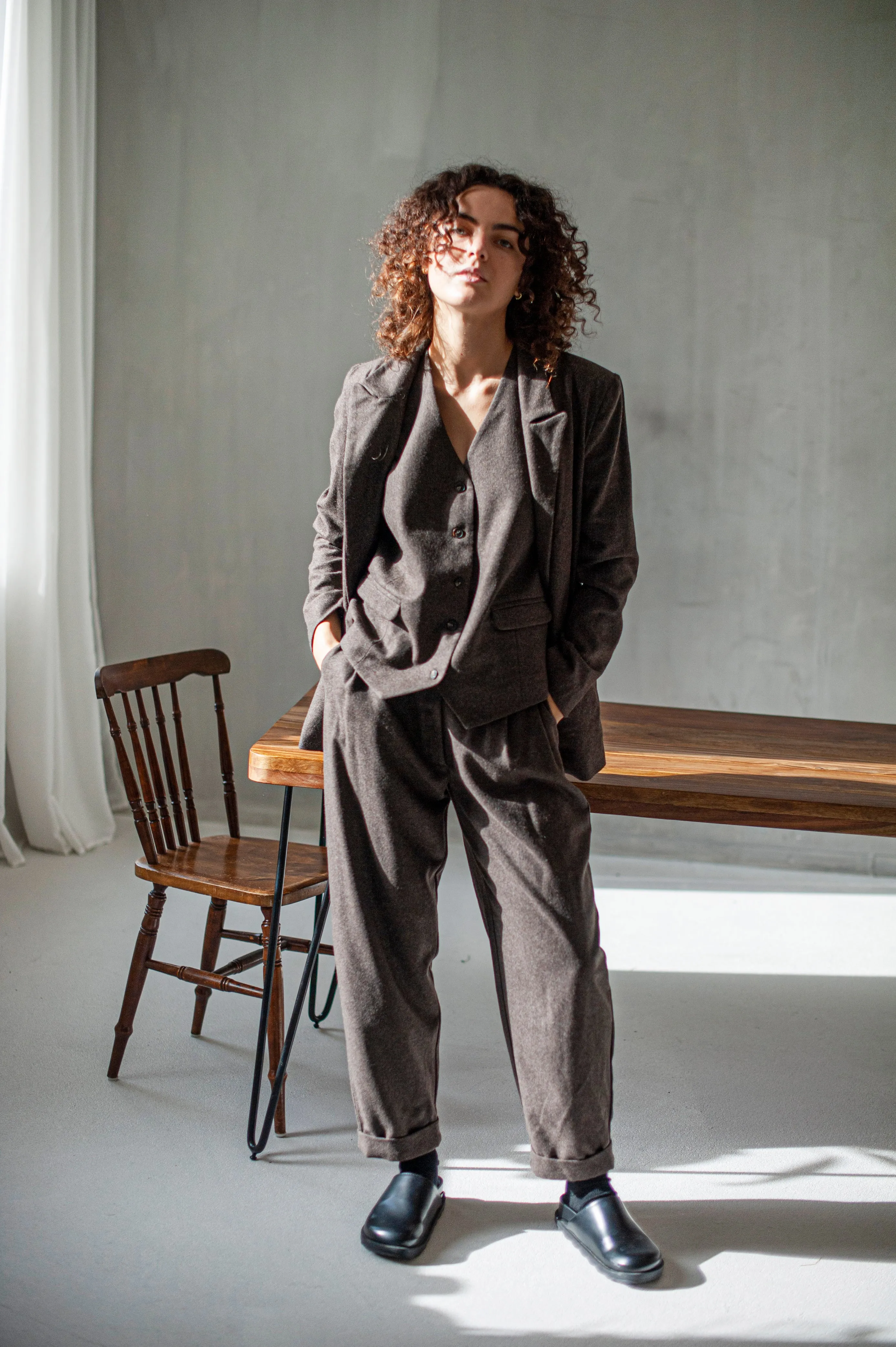 Women's three-piece tailored tweed wool pants suit